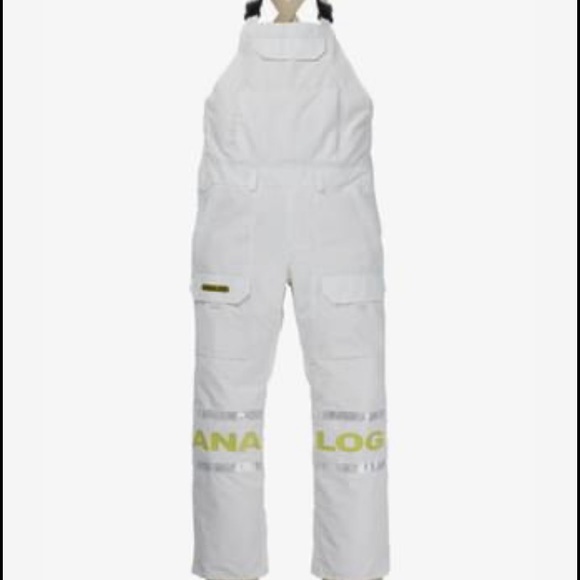 Men’s Burton bib snow pants brand new never worn injured before season. - Picture 3 of 5